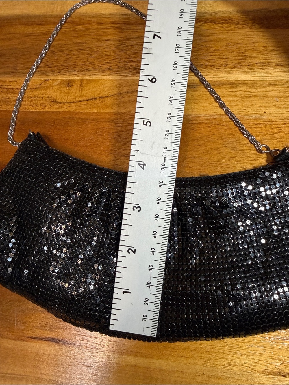 Black Cache clutch bag - Picture 8 of 10